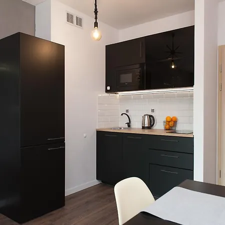 Apartament Jezyce 아파트 *